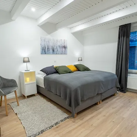 Weberhof Ferienapartments In Rostrup Am Westufer Des Zwischenahner Meers Bad Zwischenahn Extérieur photo